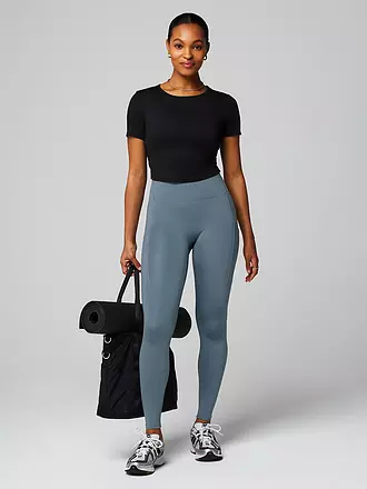 FABLETICS | Damen Fitnessshirt Dry-Flex Twist | beere