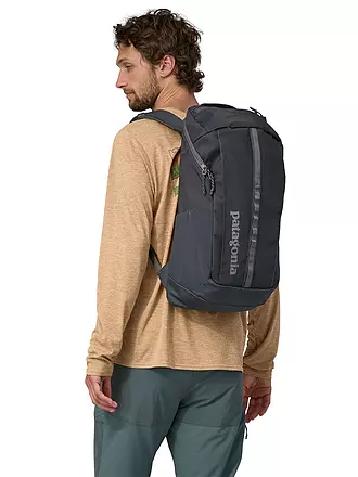 PATAGONIA | Tagesrucksack Black Hole 25L | grün