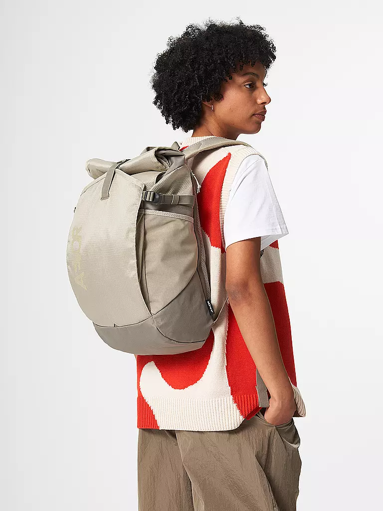 AEVOR | Rucksack Roll Pack 20-28L | beige