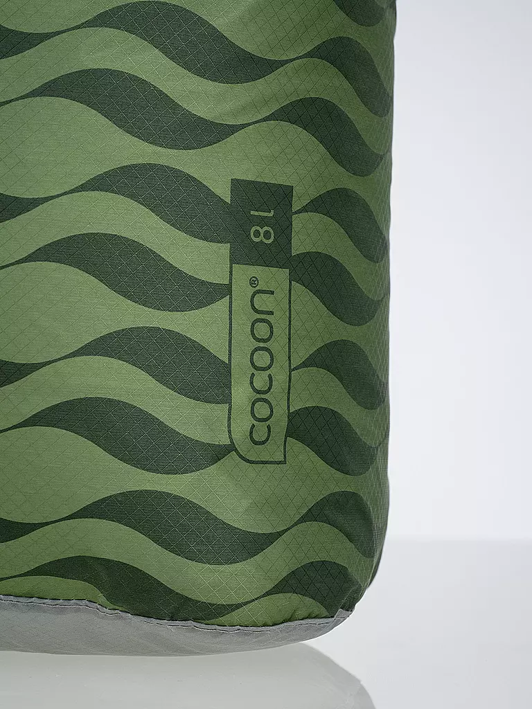 COCOON | Drybag Ultralight 8L | dunkelgrün