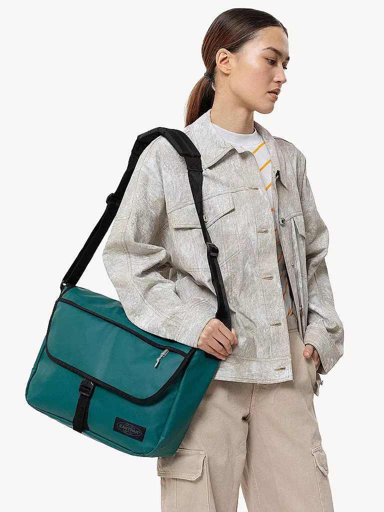 EASTPAK | Laptoptasche Delegate | blau