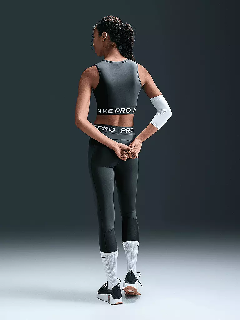 NIKE | Damen Fitnesstop Pro Cropped | dunkelgrün