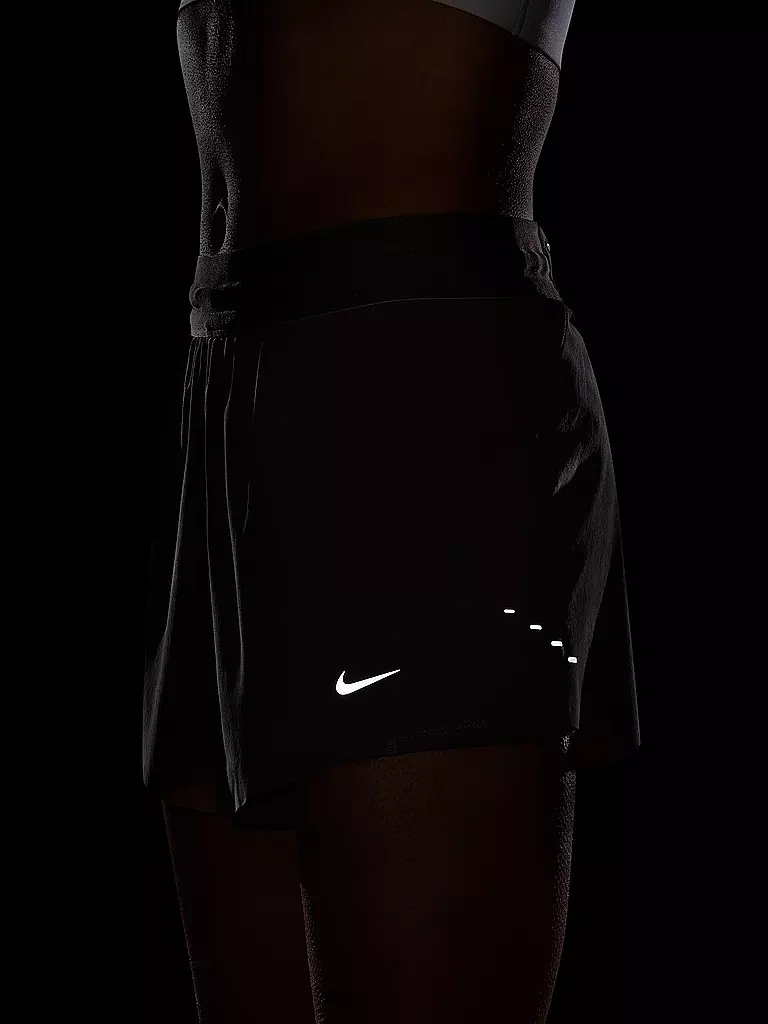 NIKE | Damen Laufshort Swift | braun