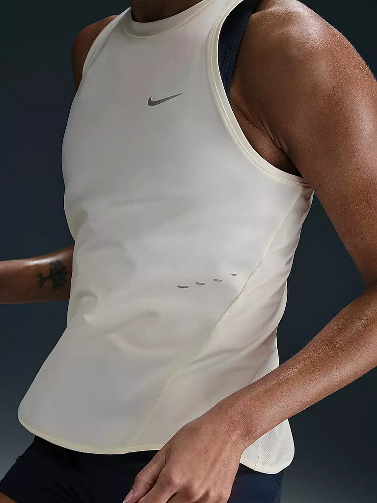 NIKE | Damen Lauftank Swift | beige