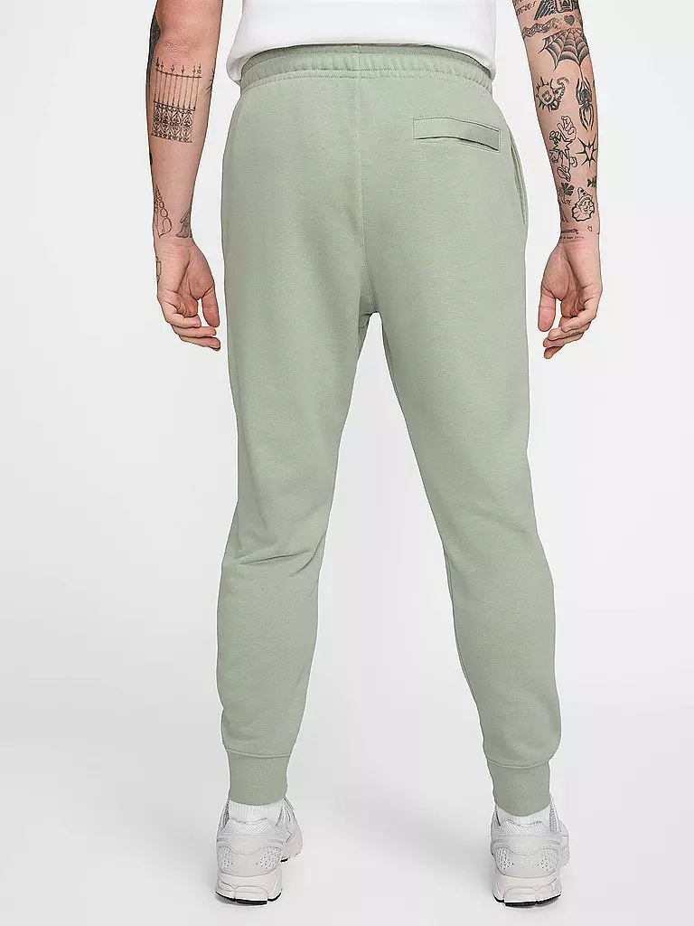 NIKE | Herren Jogginghose Sportswear Club French Terry | hellgrün