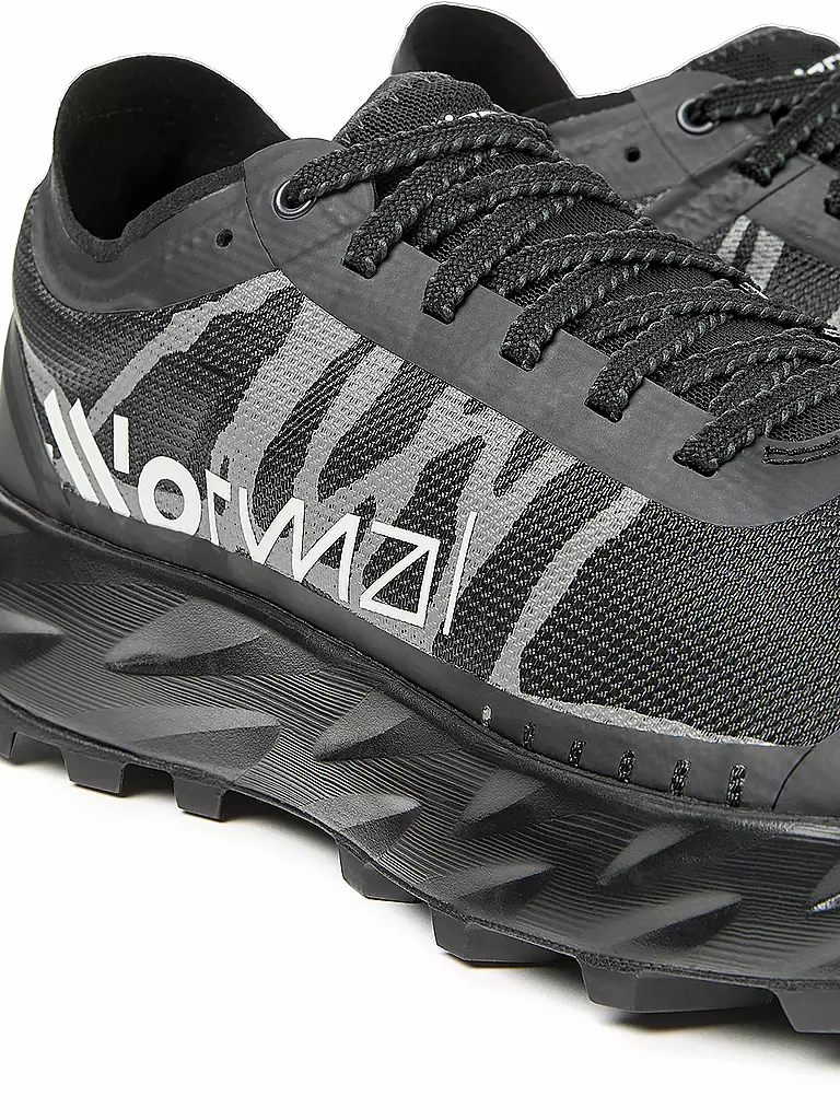 NNORMAL | Unisex Traillaufschuhe Kjerag | schwarz