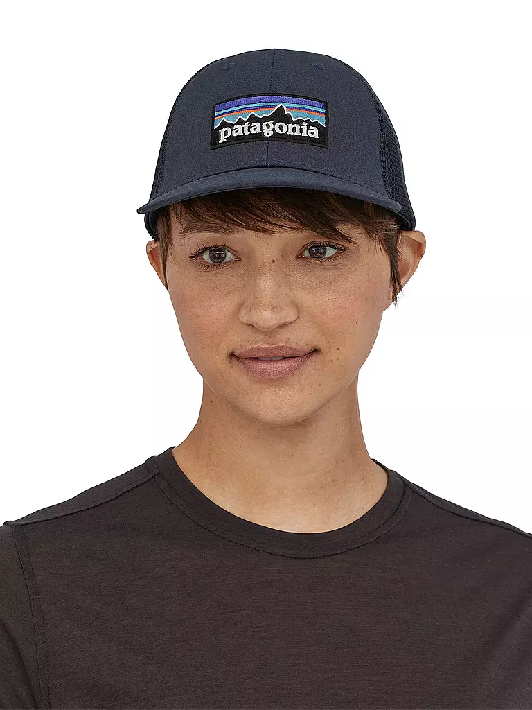 PATAGONIA | Kappe P-6 Logo LoPro Trucker | dunkelblau