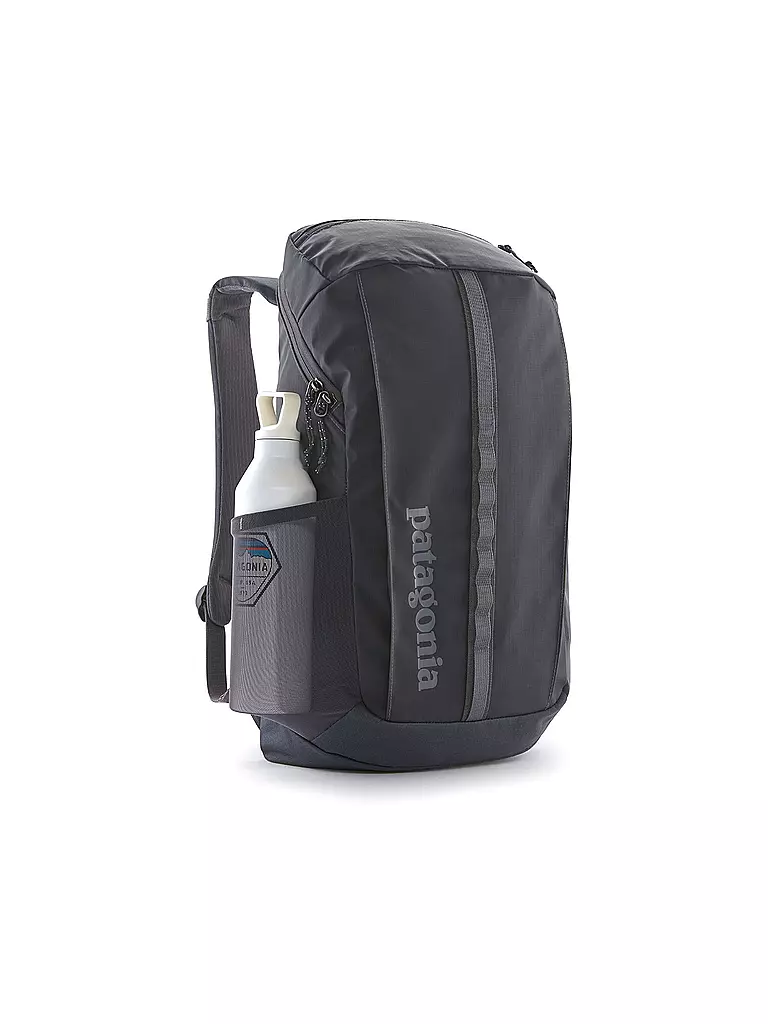 PATAGONIA | Tagesrucksack Black Hole 25L | dunkelblau