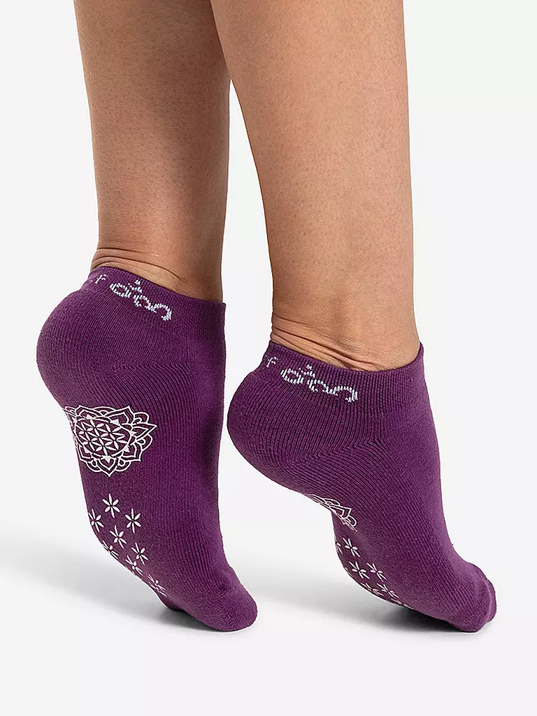 THE SPIRIT OF OM | Damen Socken Adhara | lila